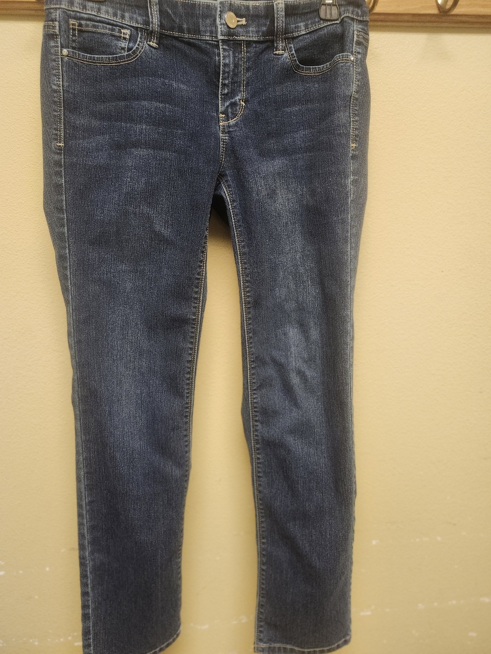 White House Black Market Women's Skinny Jeans Blue